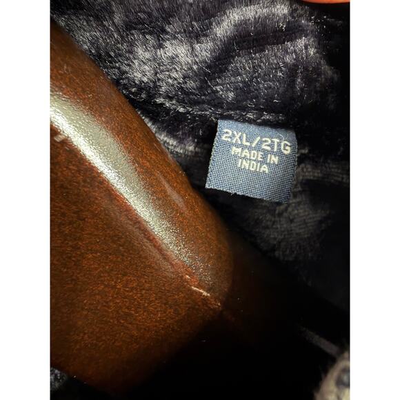 Robert Graham Skull & Crown Print Skull Buttons Limited Edition Shirt Men's 2XL - Picture 11 of 14